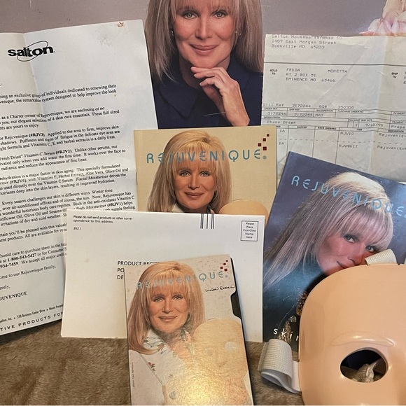 Vintage 1999 Rejuvenique System Linda Evans Facial Toning Kit/ Mask & VHS Works - Picture 6 of 12